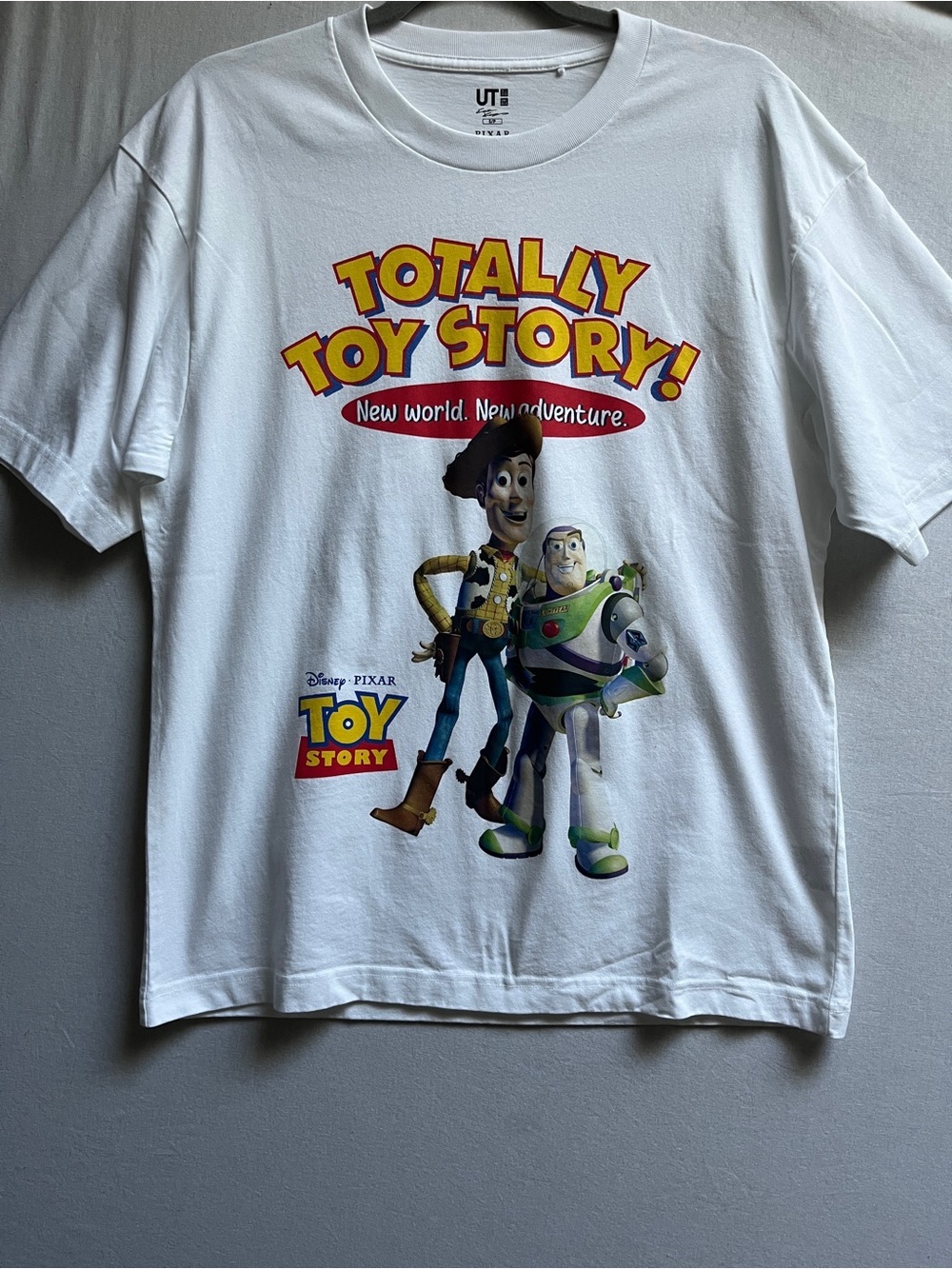 Uniqlo UT Disney Pixar Toy Story Graphic Tee T-Shirt Size S